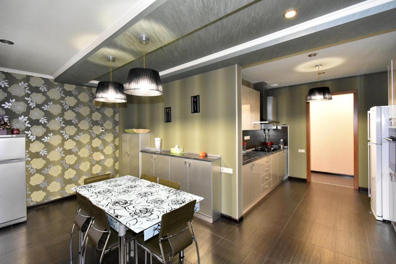 Dos Guest House Yerevan Bagian luar foto