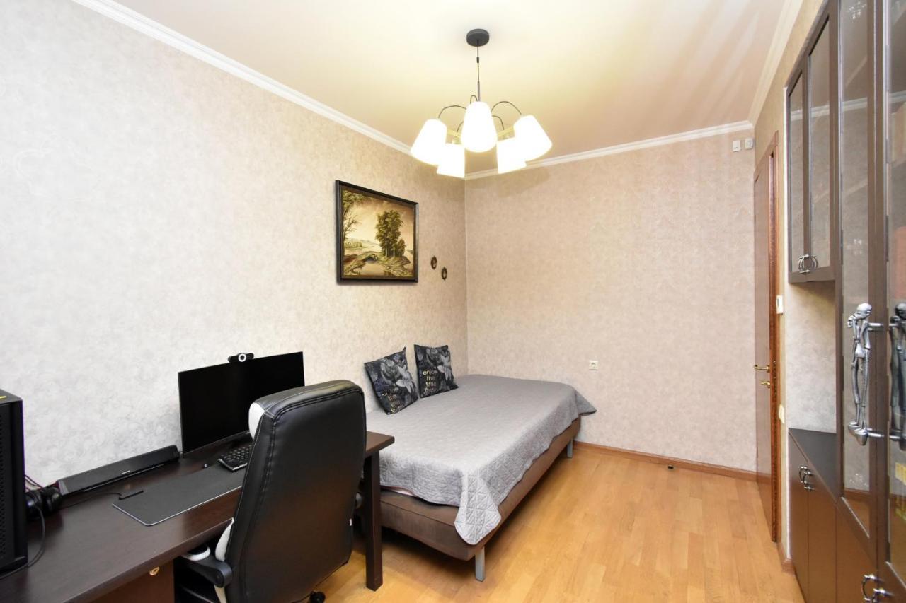 Dos Guest House Yerevan Bagian luar foto