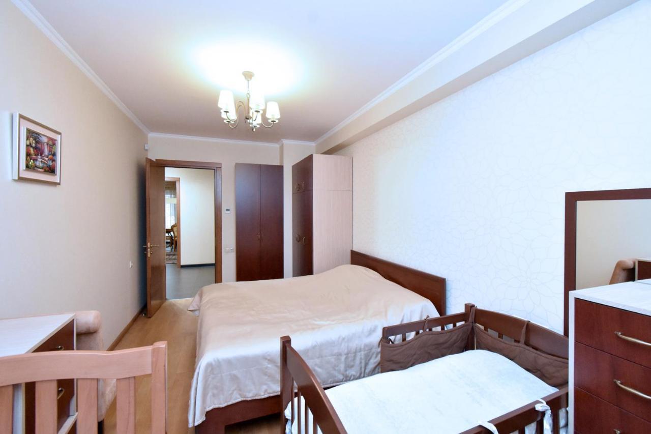 Dos Guest House Yerevan Bagian luar foto